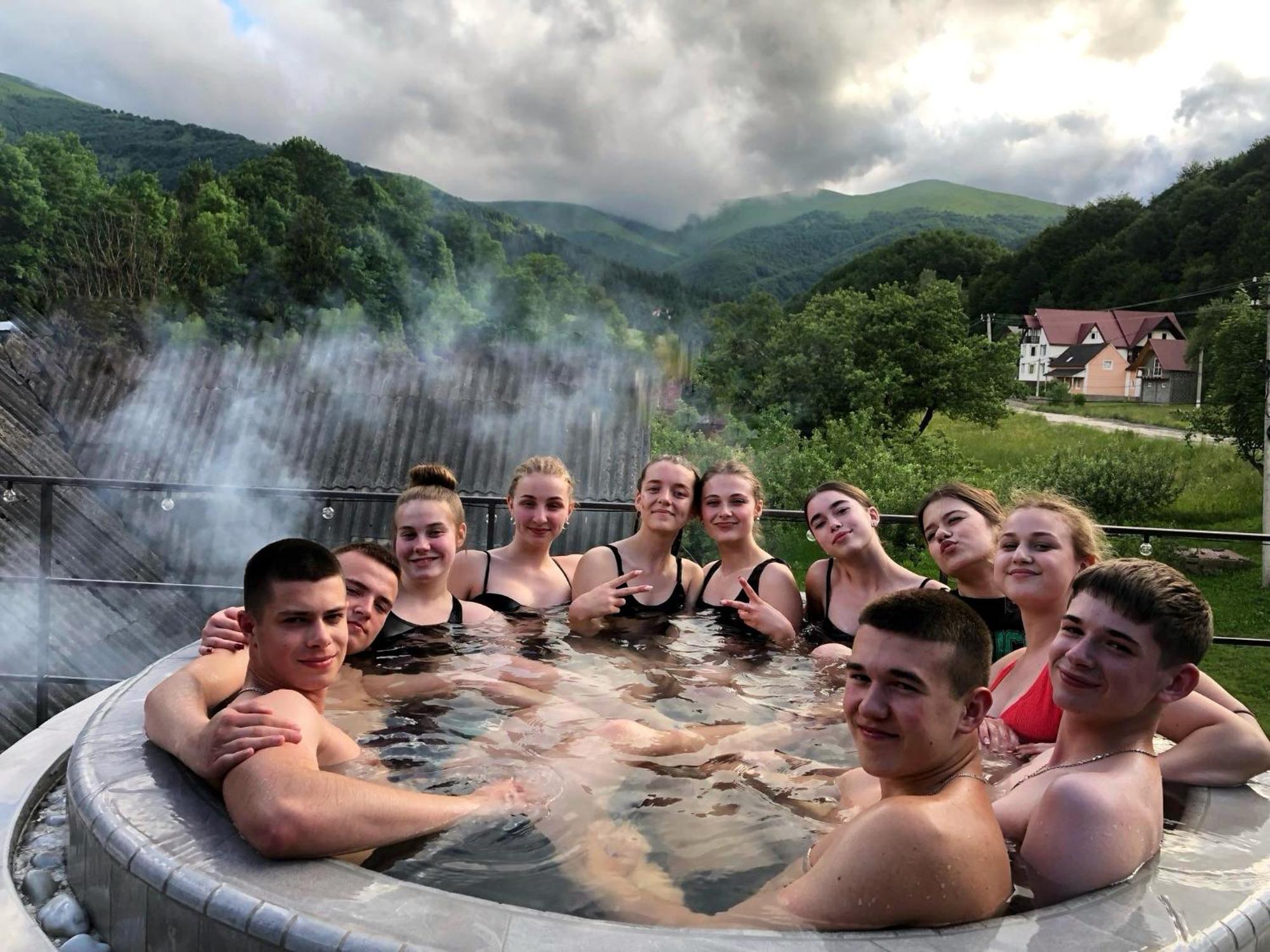 Mini Hotel Polonyna Pilipets Dış mekan fotoğraf